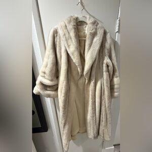 Vintage Fur Coat Elegant Cream Size Womens Med 20th Century 70s